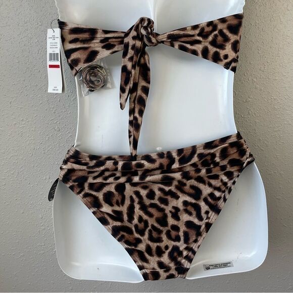NWT Carmen Marc Valvo Two Piece Leopard Print Swim Suit Size XS - Picture 5 of 6